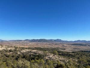 Wandern und Yoga in den Naturparks im spanischen Innenland - SCHORK Sports