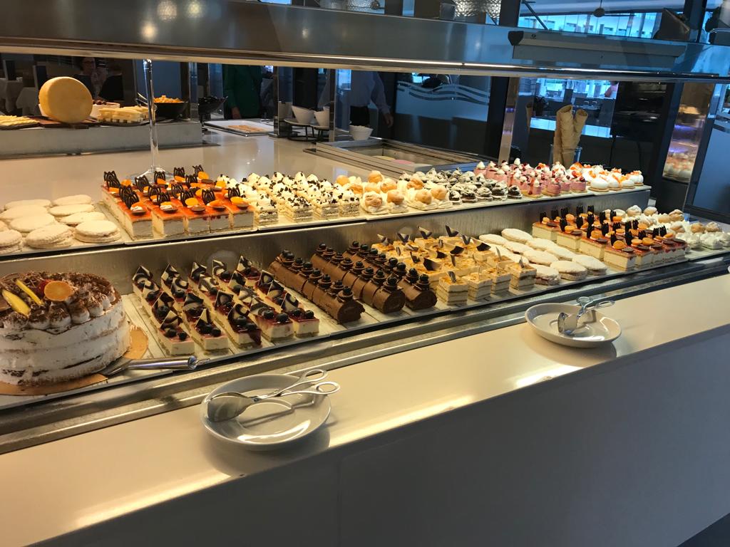 Hipotels Gran Conil - Dessertbuffet -  Conil de la Frontera - Laufreise SCHORK Sports